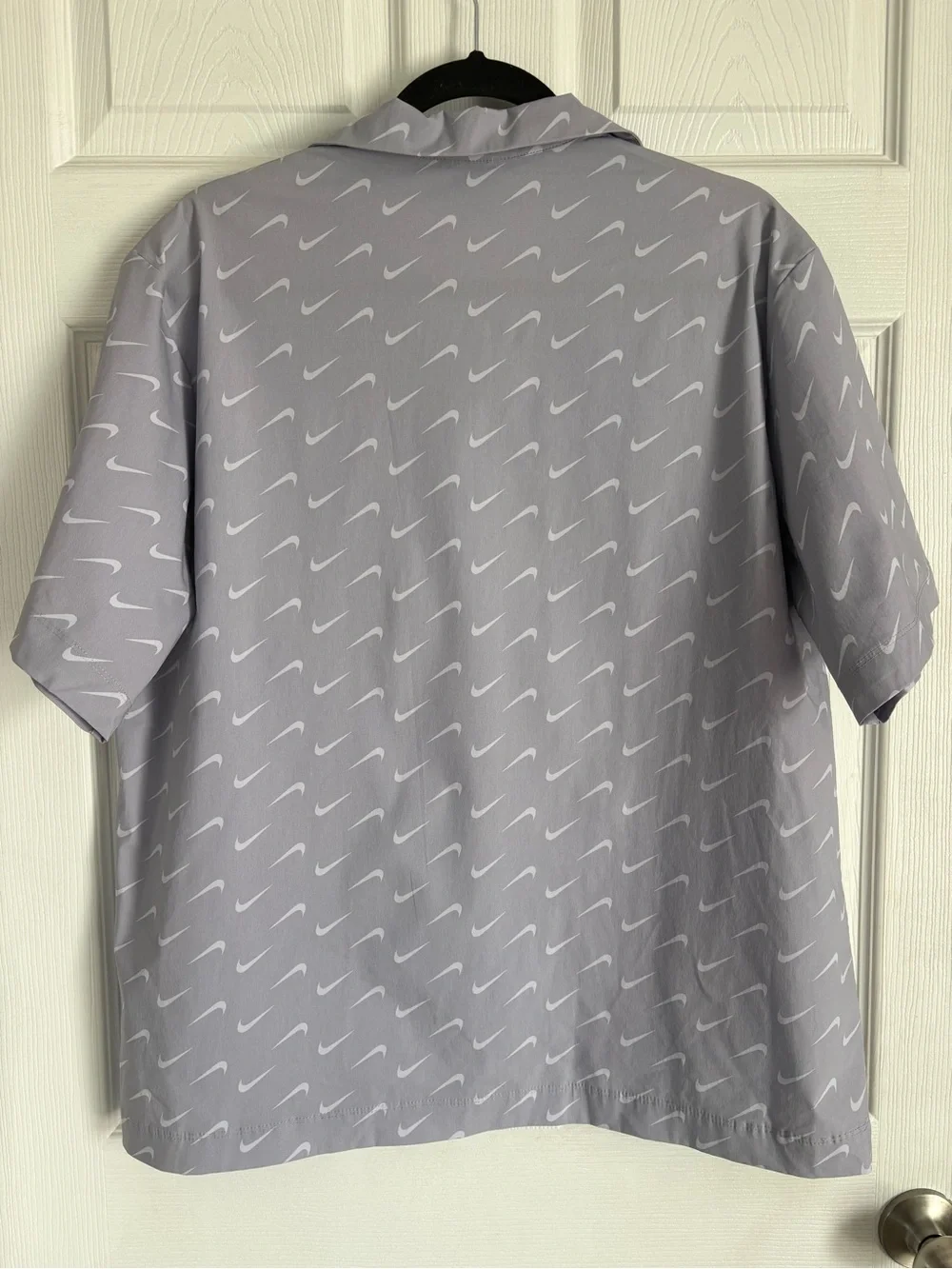 Nike Women’s  Short Sleeve Sportswear Shirt - Light Gray/Purple with Swoosh M